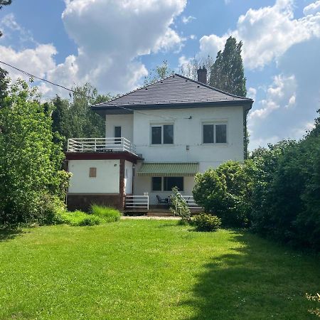 Honved Apartmanhaz Balatonlelle Exteriör bild
