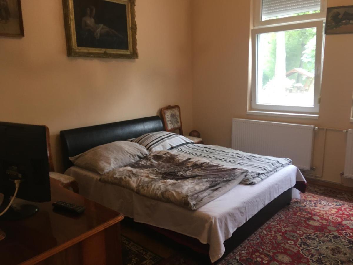 Honved Apartmanhaz Balatonlelle Exteriör bild